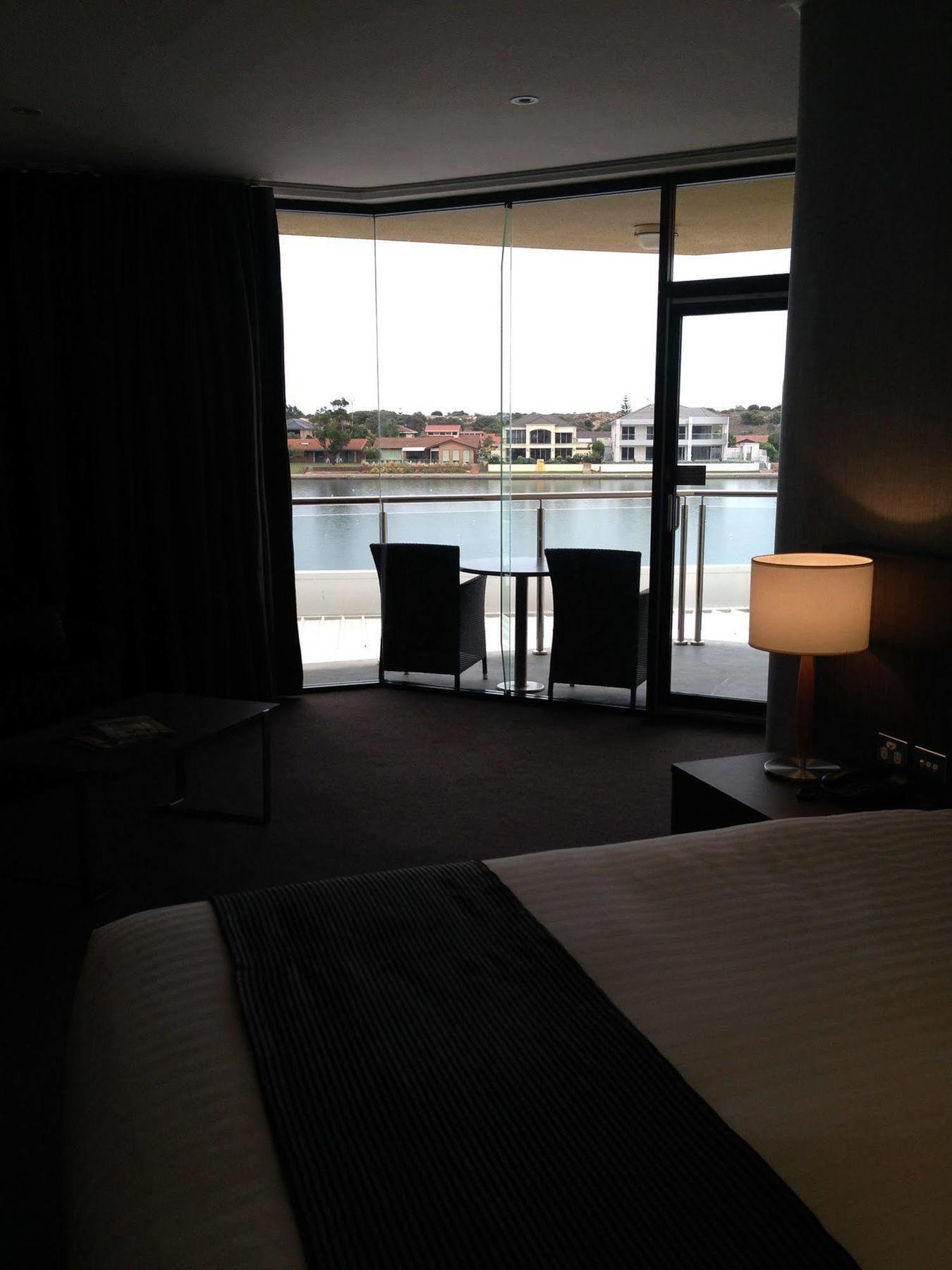Lakes Hotel أدليد المظهر الخارجي الصورة